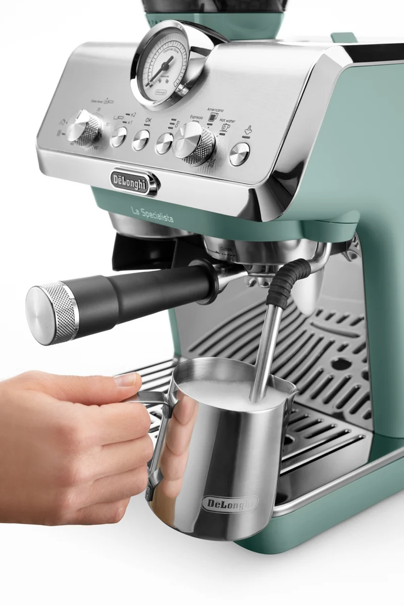 DeLonghi La Specialista Arte Manual Coffee Machine Green