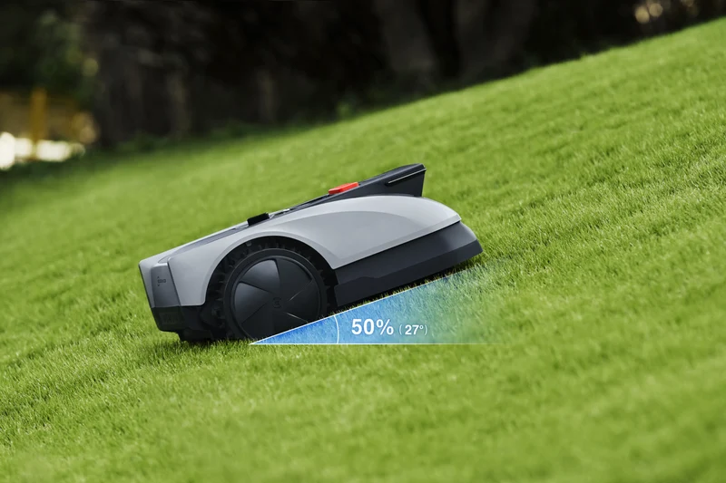Ecovacs GOAT O600 RTK Robotic Lawn Mower