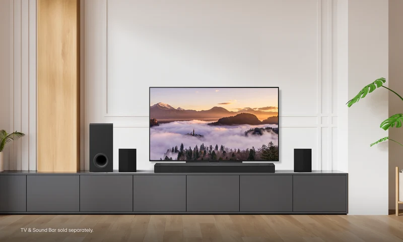 LG 42" OLED EVO AI C6 4K Smart TV 2026