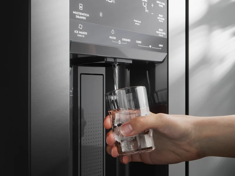 Electrolux 609L French Door Refrigerator