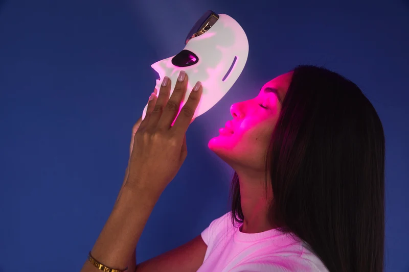 Lustre Clear Skin Renew Pro Face Wear LED Mask