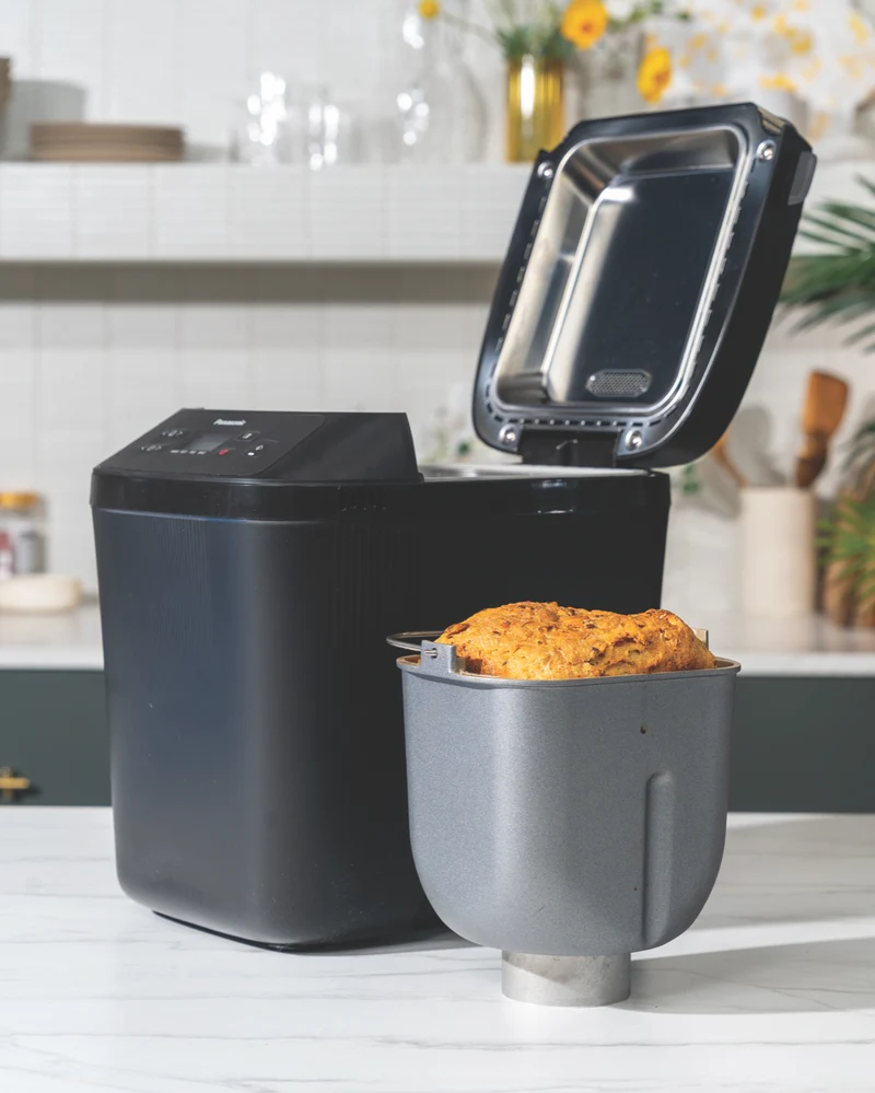 Panasonic Compact Bread Maker Black