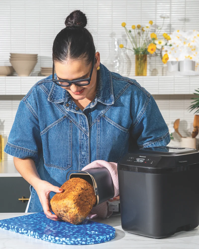 Panasonic Compact Bread Maker Black