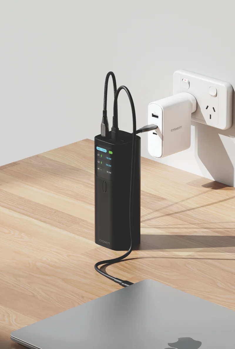 Cygnett 27K Laptop Power Bank (148W) with Case (Black)