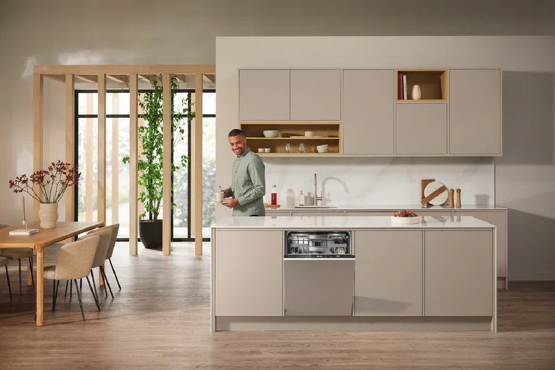 Miele 60cm XXL Fully Integrated Dishwasher with AutoOpen Drying, PowerDisk and Knock2Open