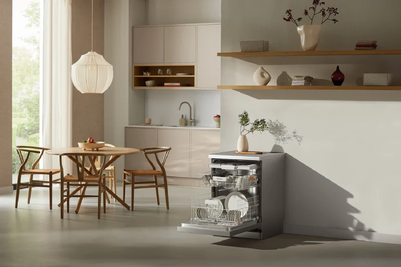 Miele 60cm Freestanding Dishwasher with QuickPowerWash CleanSteel