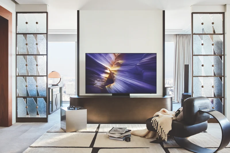 Samsung 83" OLED S90F 4K Vision AI Smart TV 2025