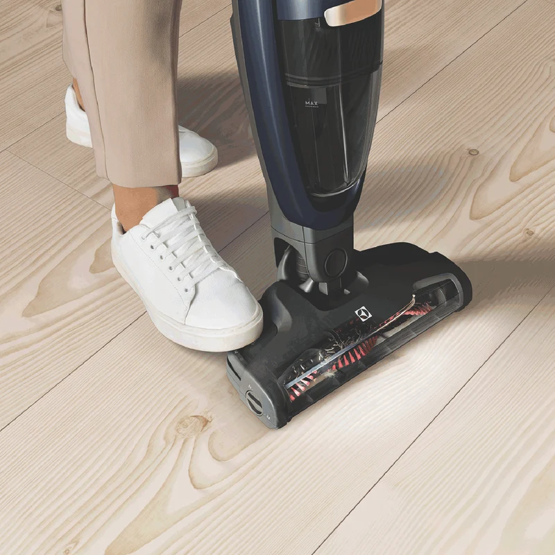 Electrolux PURE Well Q7 Reach Stick Vacuum