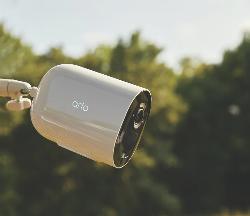 Arlo Go 2 4G & Wi-Fi Mobile Security Camera