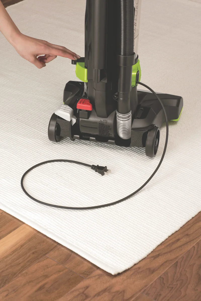 Bissell Powerforce Helix Turbo Rewind