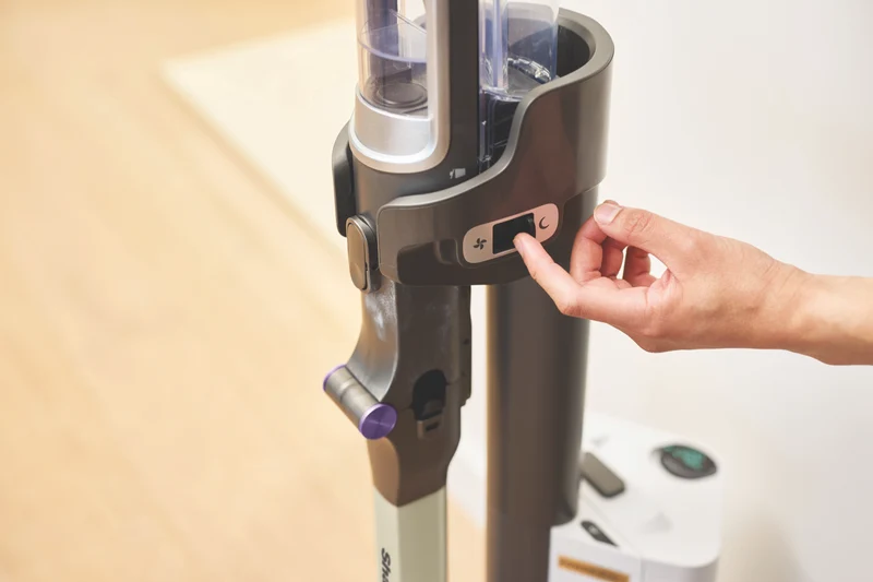 Shark Cordless PowerDetect Clean & Empty System