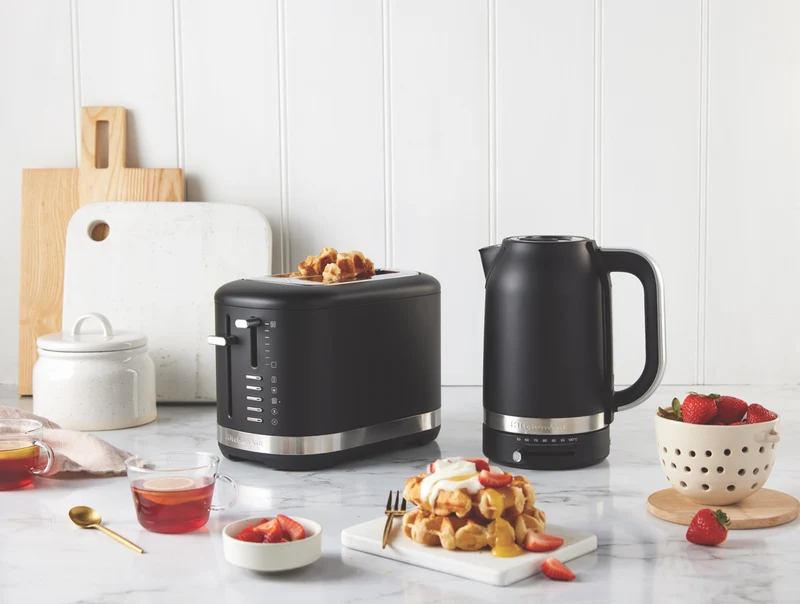 KitchenAid 1.7L Core Kettle Matte Black