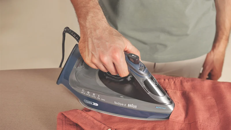 Braun TexStyle 9 Steam Iron