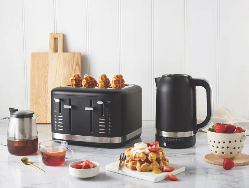 KitchenAid 4 Slice Toaster Matte Black