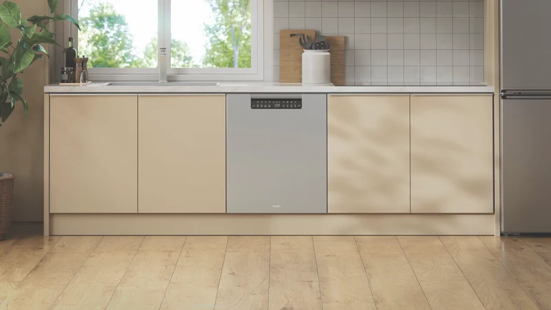 Haier 600 Series Built Under Dishwasher, Steam, Stainless Steel