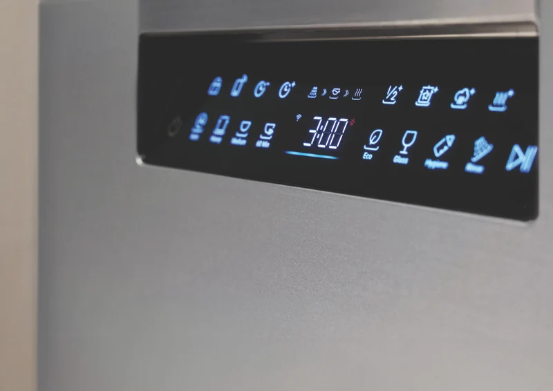 Haier 600 Series Built Under Dishwasher, Steam, Stainless Steel