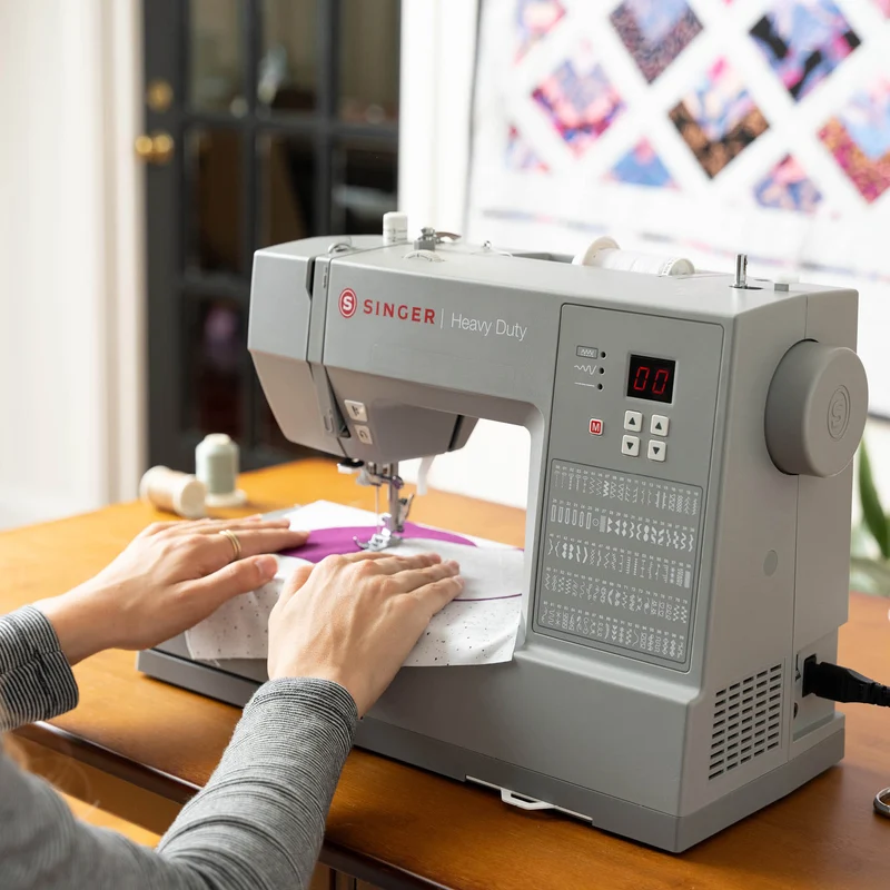 SINGER® Heavy Duty 6600C Computerized Sewing Machine & Extension Table Bundle