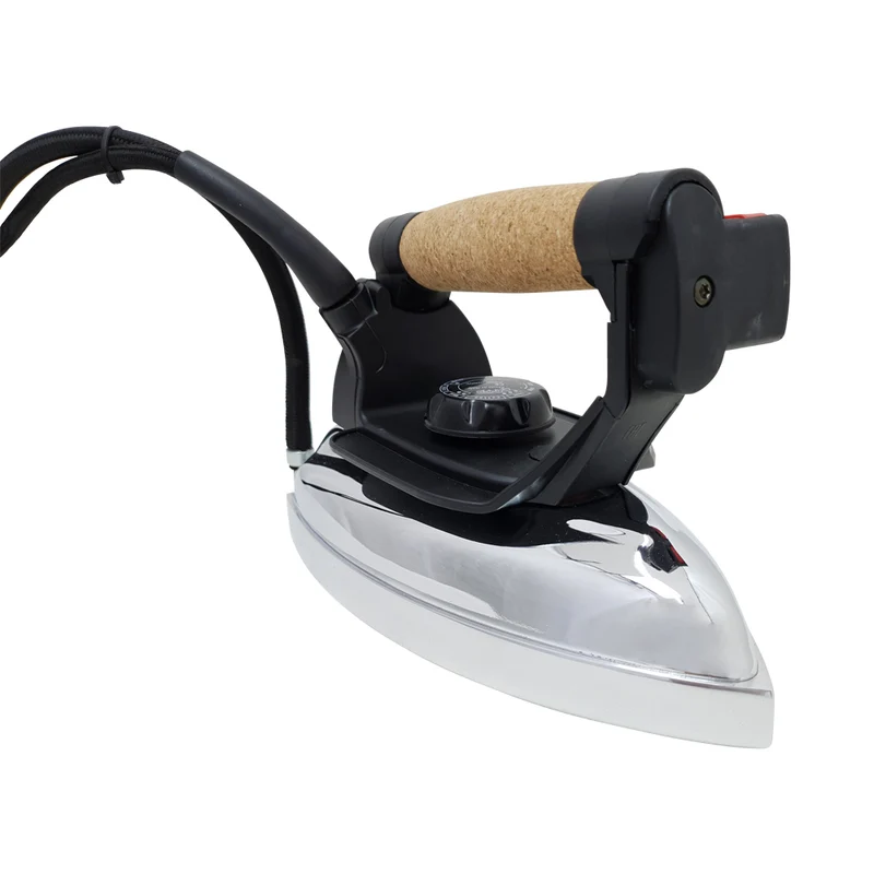 Sistema stirante professionale GVK15 con Caldaia in Acciaio inox AISI 304 e Resistenza esterna anticalcare (2,8 L) Classe energetica A++ Made in Italy Garanzia 5 anni