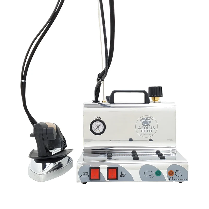 Sistema stirante professionale GVK8 con Caldaia in Acciaio inox AISI 304 e Resistenza esterna anticalcare (2,2 L) Efficienza Energetica A++ Made in Italy Garanzia 5 anni