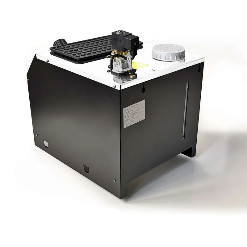Sistema stirante professionale AV01 CF RA con Ricarica automatica Caldaia in rame a Risparmio energetico e Resistenza esterna anticalcare Classe energetica A++ Made in Italy Garanzia 5 anni