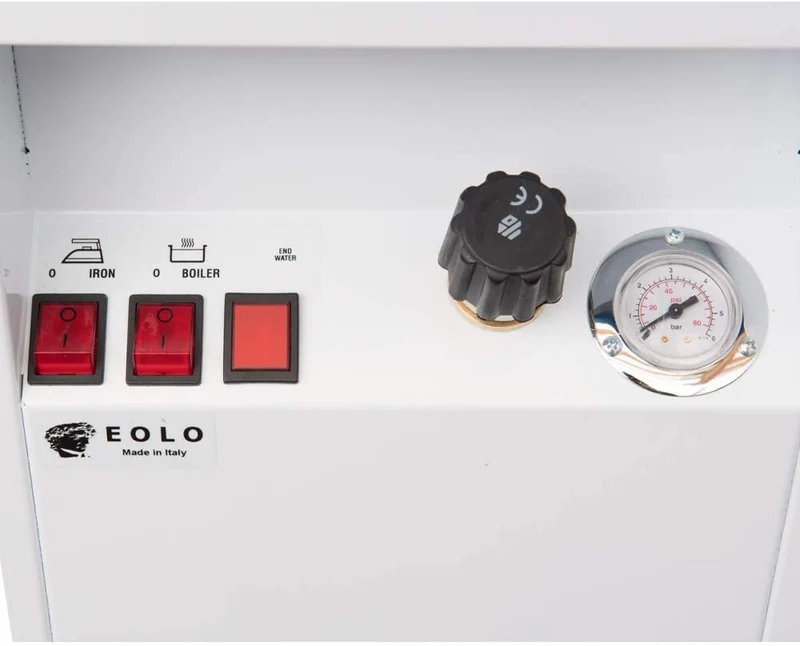 Tavolo da stiro professionale modello TS06 con Caldaia Motore aspirante Piano riscaldato con termostato Classe Energetica A++ Made in Italy Garanzia 5 anni