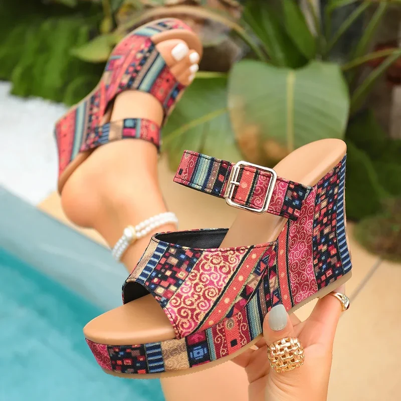 Calyra™ – Sandales compensées à plateforme pour femmes