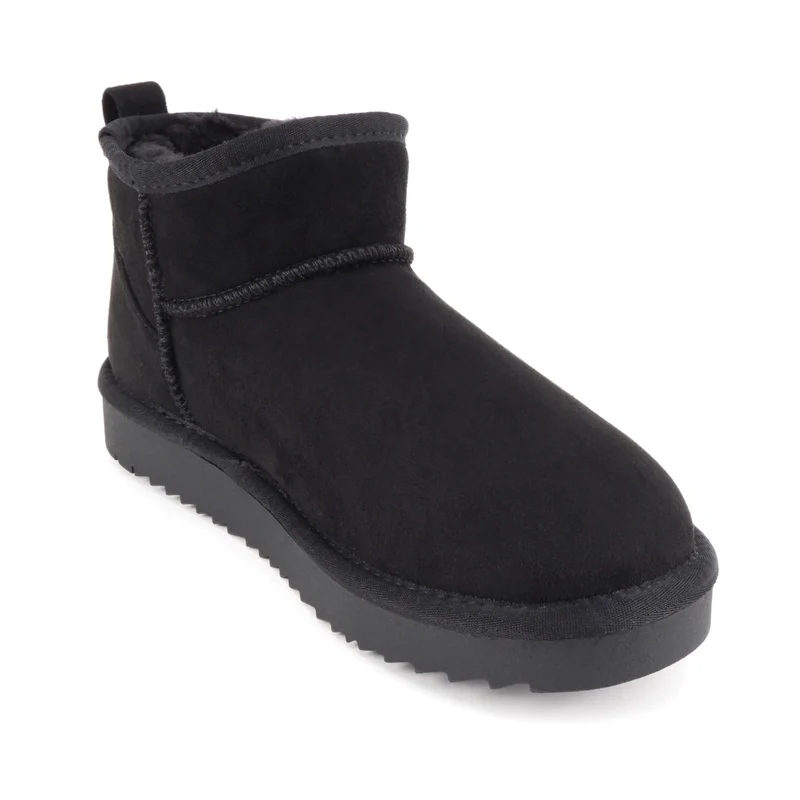 Bottines courtes noires en suédine avec semelle épaisse crantée et doublure chaude