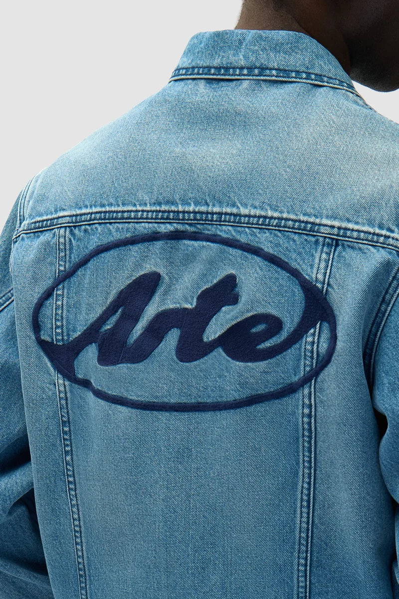 Arte Veste Logo Circulaire Bleach