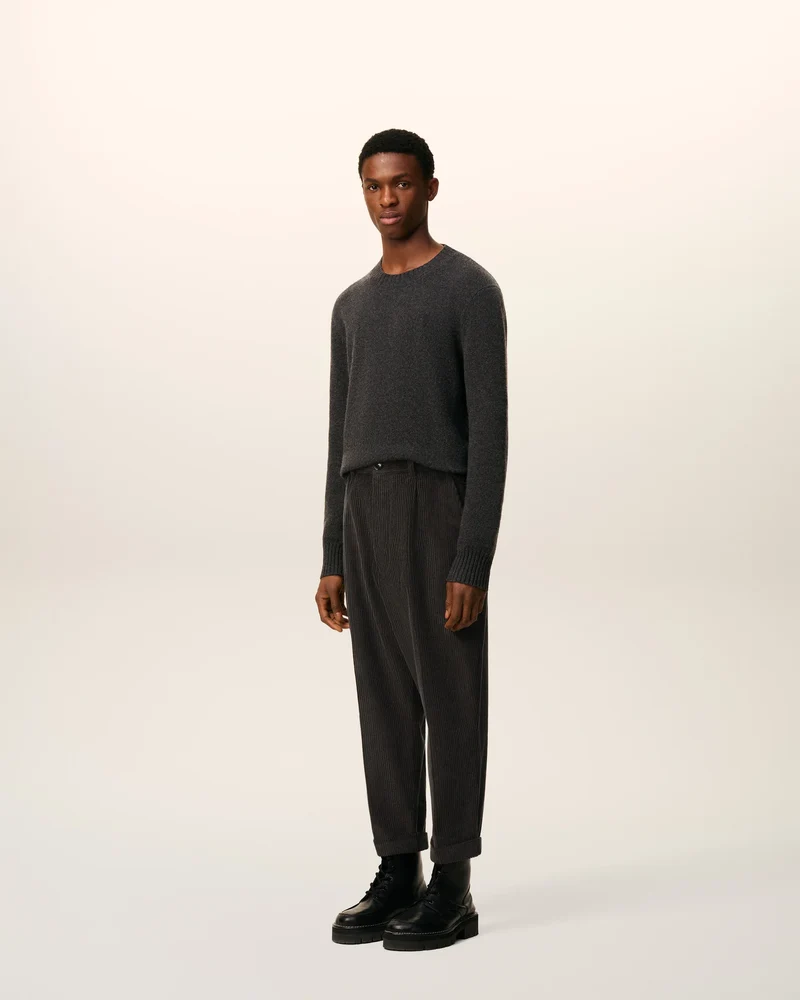 AMI Pantalon Carotte Oversize en Velours Anthracite