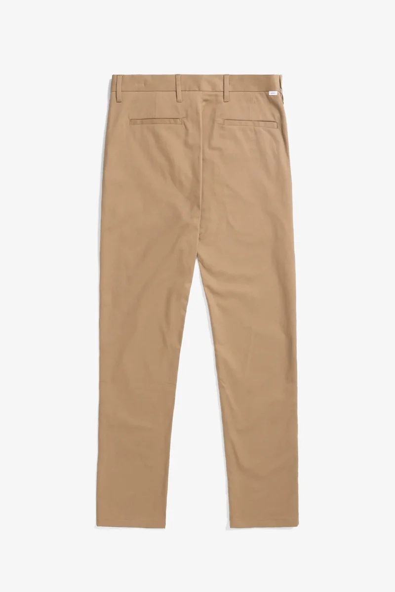 Norse Projects Pantalon Norse Standard Slim Chino Utility Khaki