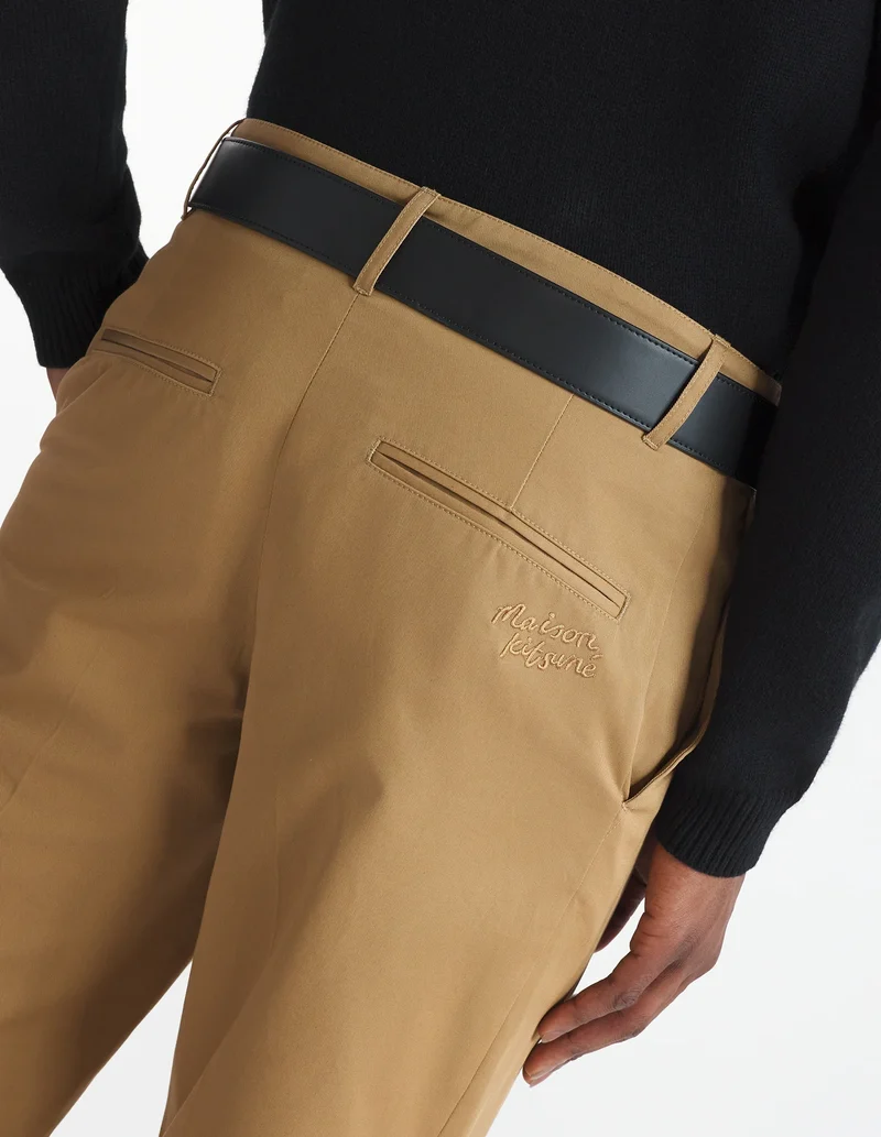 Maison Kitsuné Pantalon Straight Chino Beige