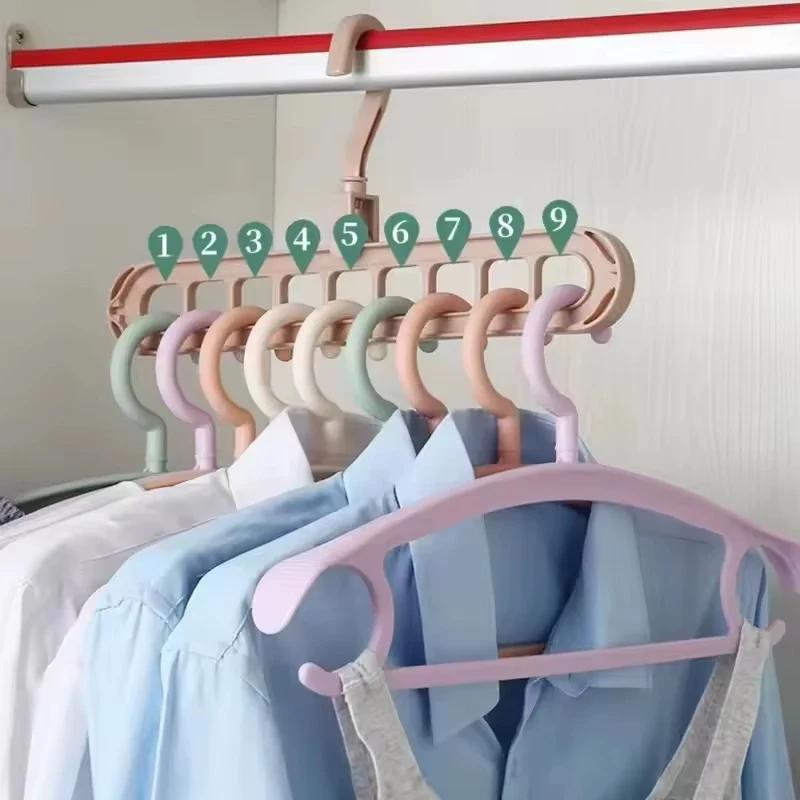 Drehbare Kleiderbügel 4er Set mit 9 Löchern | Platzsparende Schrankorganisation | 360° Drehbar & Faltbar