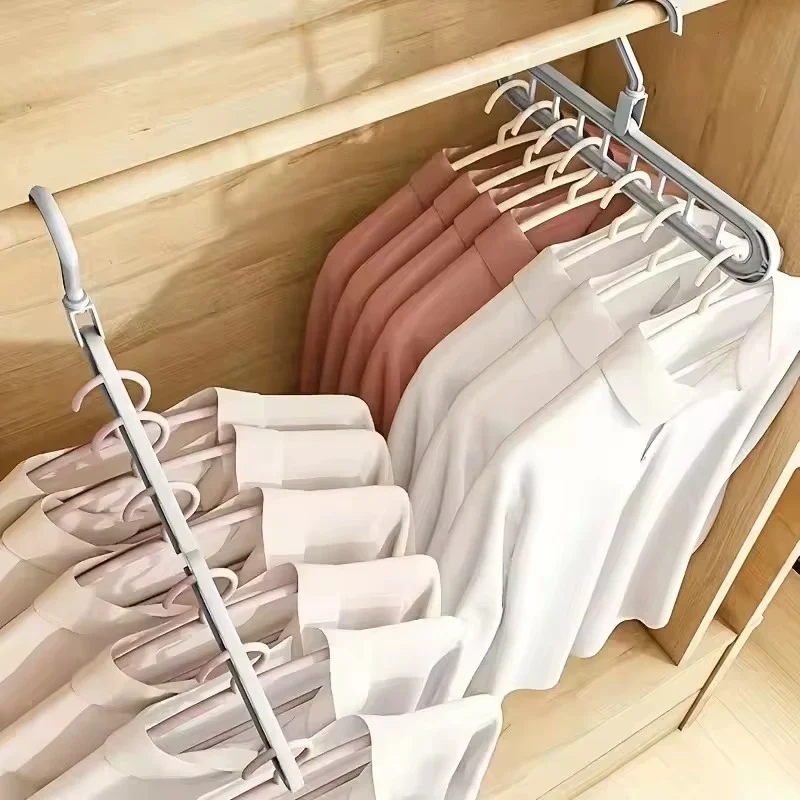 Drehbare Kleiderbügel 4er Set mit 9 Löchern | Platzsparende Schrankorganisation | 360° Drehbar & Faltbar