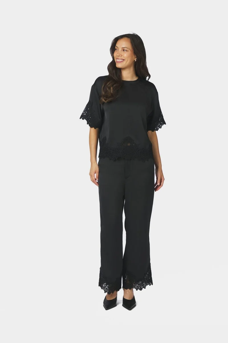 Neo Noir - Elle Heavy Sateen Lace Top 170661 - 100 - Black