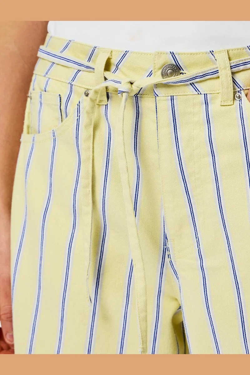 Pieces - Pcbillo Tie Barrel Jeans - 4972412 French Vanilla Cloud Dancer & Beaucoup Blue & Oyster Mushroom