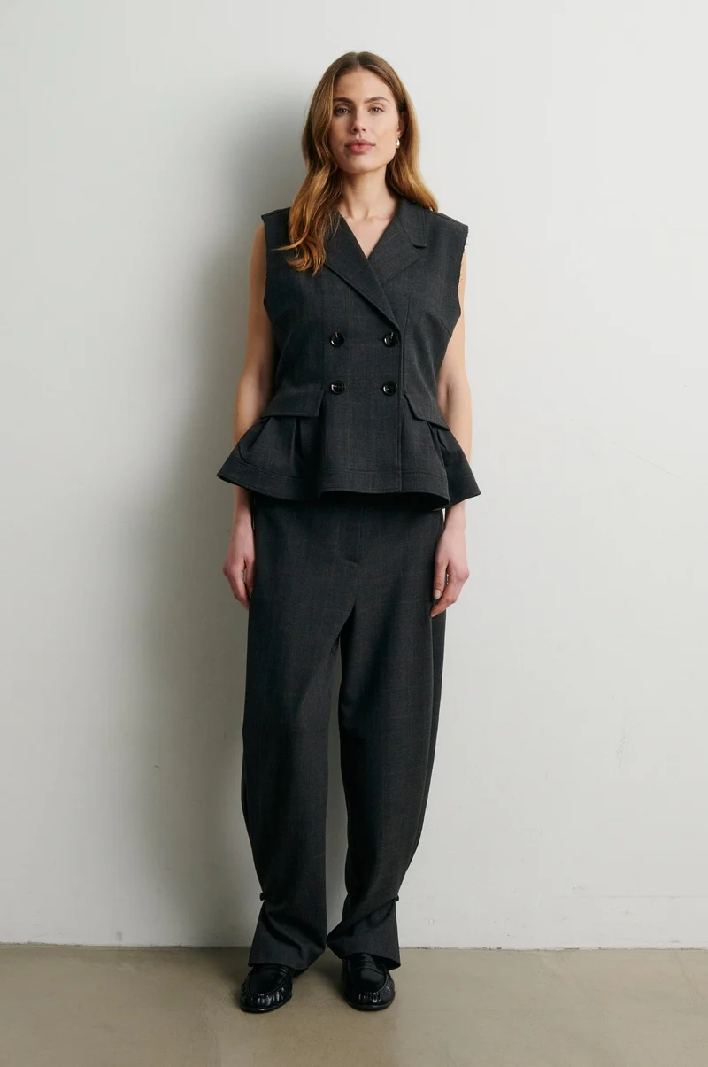 Second Female - Anjou Waistcoat 60962 - 7003 Dark grey melange