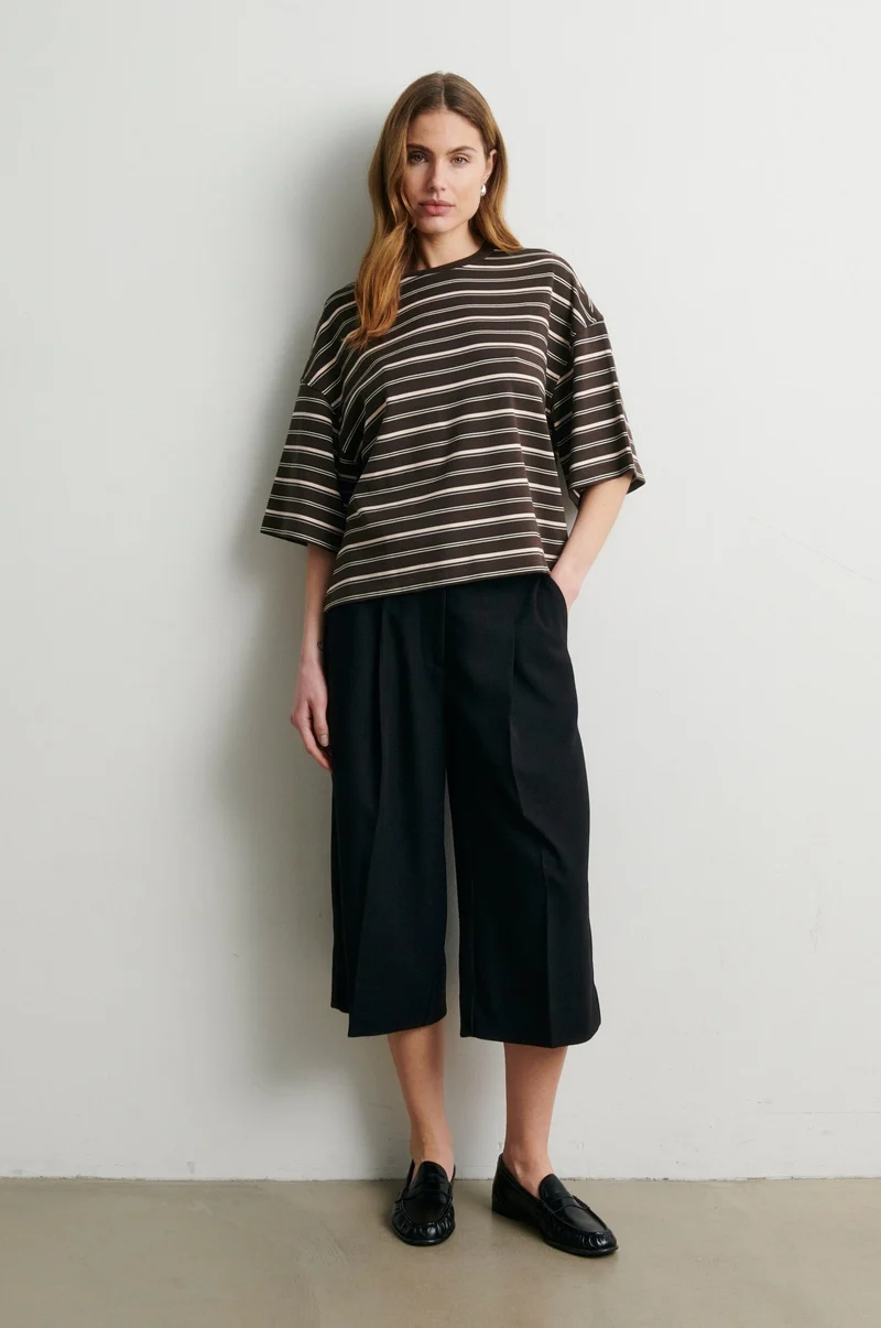 Second Female - Missie Tee 60855 - 6156 Demitasse
