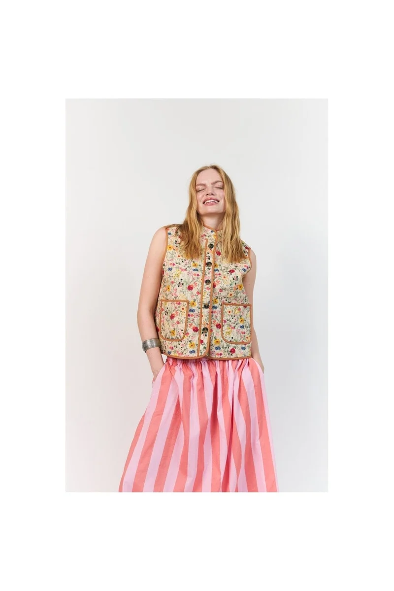 Lollys Laundry - Cairoll Quilted Vest 26241-1010 - 74 - Flower Print