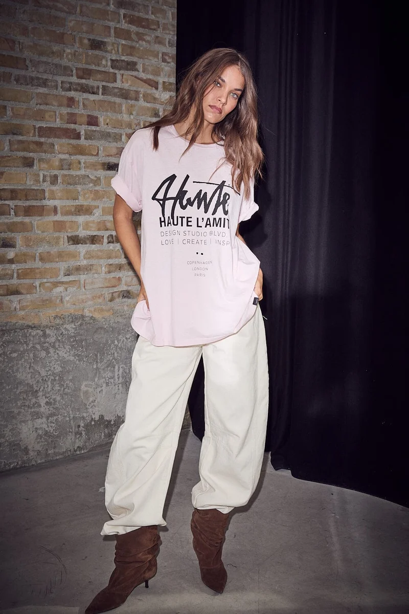 Haute L'Amitié - Studio Loose Tag Tee HL10758 - Iced Rose