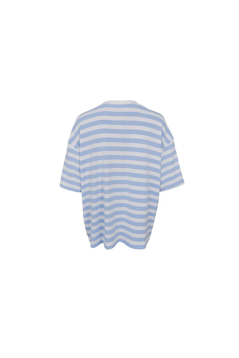 Black Colour - Bcmadelyn Big Tee 41119 - Shirts - Lt. Blue