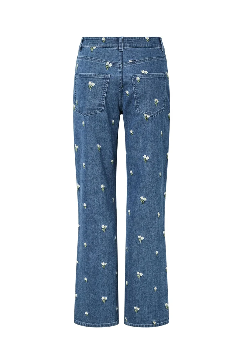 Pieces - Pcflora Straight Emb Jeans - 5068184 Medium Blue Denim White Flower Embroidery