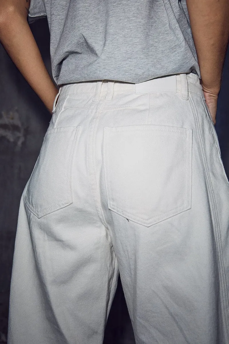 Haute L'Amitié - Drew Barrel Panel Jeans HL10571 - White