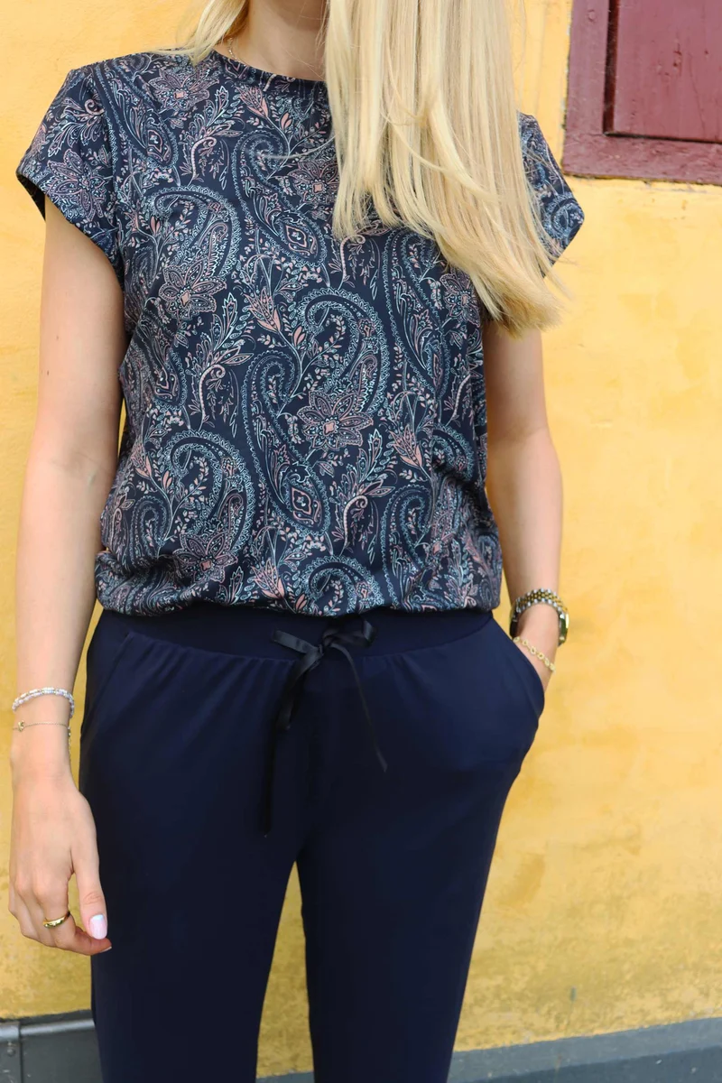 Liberte - Alma-U-Tshirt 9581 - Night Sky Paisley