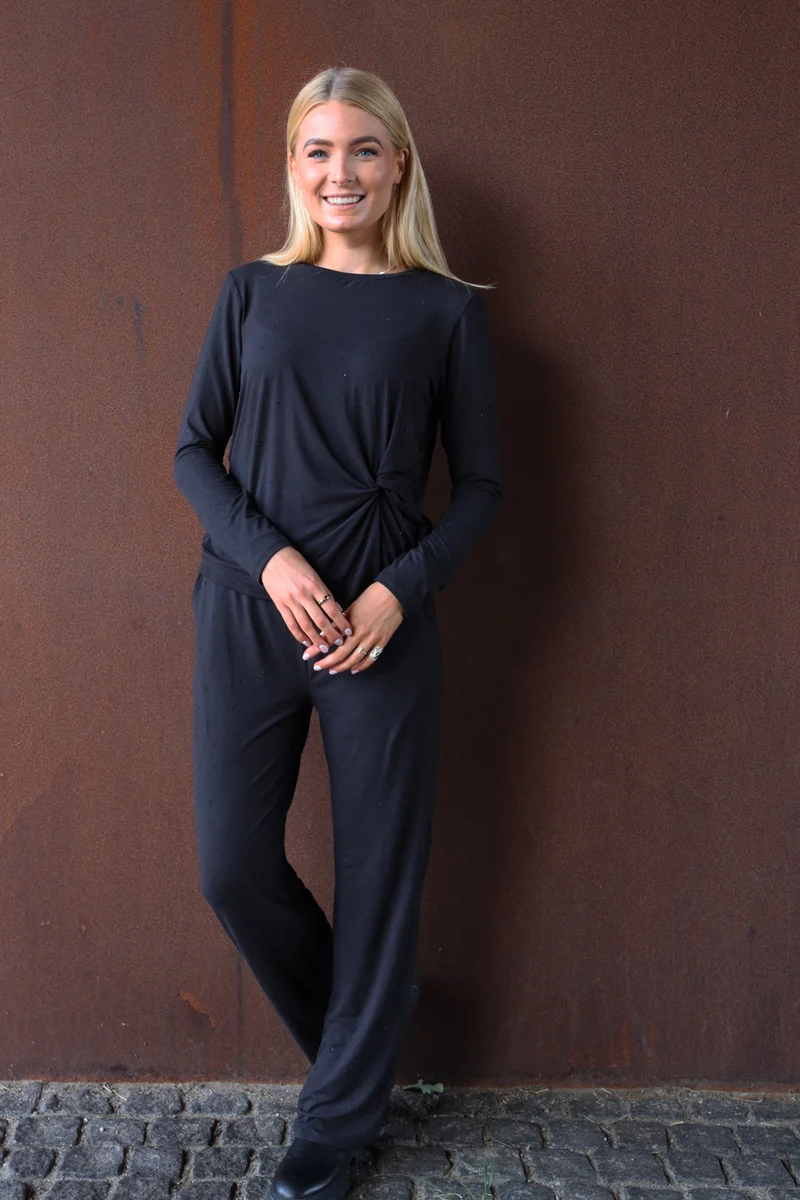 Liberte - Alma-Ls-Twist-Tshirt 22148 - Black Black Simili